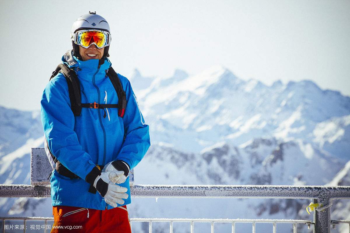 一篇文章告訴你，滑雪服和沖鋒衣羽絨服有什么區(qū)別